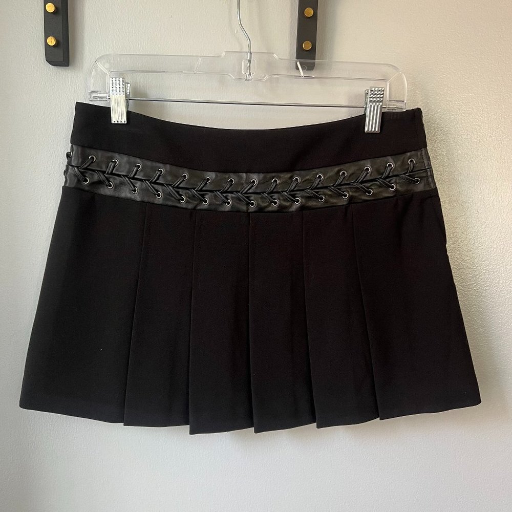 BCBGMaxAzria Black Pleated Skirt